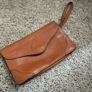 Vintage Sleek Tan Leather Clutch with Wrist Strap